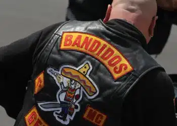Bandidos Danmark her tysk Bandidosrocker fotograferet bagfra