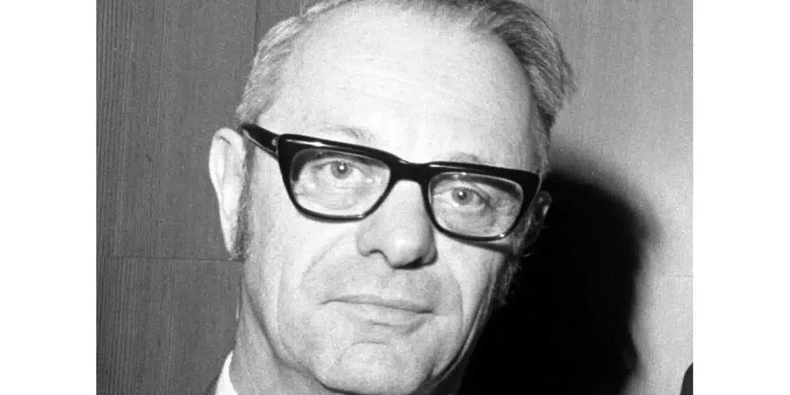 Igor Ansoffs Vækstmatrice her ses Igor Ansoff i sort/hvid