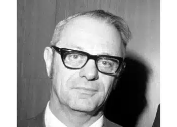 Igor Ansoffs Vækstmatrice her ses Igor Ansoff i sort/hvid