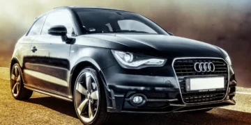 AIDA modellen - her en generisk sort AUDI som udtryk for AIDA modellen