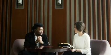 mand og kvinde hvor kvinden bestemmer som interessent i interessentanalyse