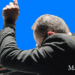 Dirigent dirigerer intenst som et udtryk for resonansledelse