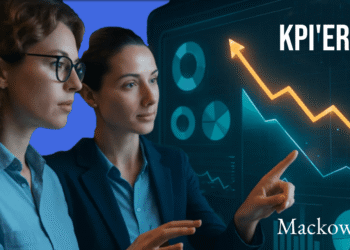 KPI'ER to kvinder betragter KPI board infobillede af Leder Nikolaj Mackowski