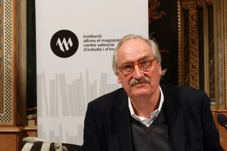 Alex Honneth her set siddende ned ved kongres.