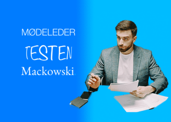 Mødeleder testen chef bag skrivebord V3.1