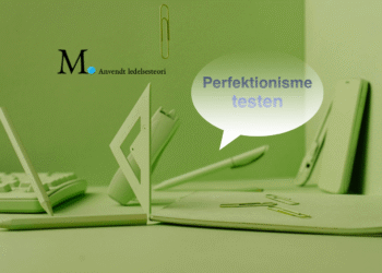 Perfektionisme testen træfigurer værktøj på grøn baggrund (C) 2026 Leder Nikolaj Mackowski