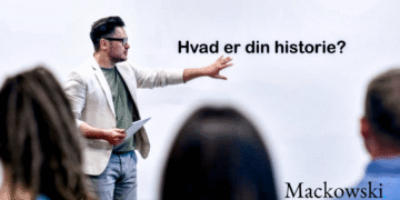 Storytelling hvad er din historie skrevet på hvid tavle med sort