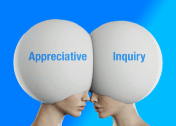 Appreciative Inquiry her 2 kvinder med æggeskaller på hovedet illustration V2.1