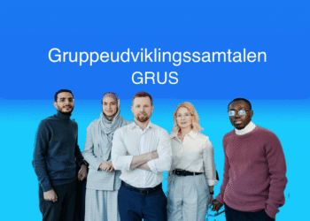 Gruppeudviklingssamtalen (GRUS) V2.1 5 mennesker på blå baggrund