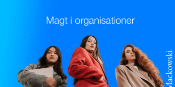 Magt i organisationer her i form af 3 karrierekvinder fotograferet nedefra zero effects